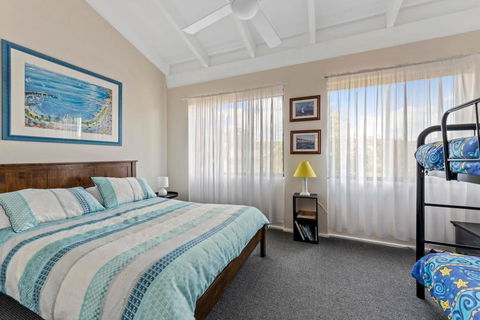 Ocean St Holiday Apartment - Accommodation Daintree 0