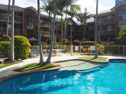 Oceanside Cove Holiday Apartments - Accommodation Daintree 0