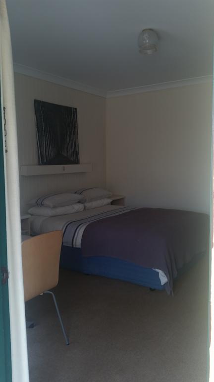 Omeo Motel - Accommodation Daintree 1
