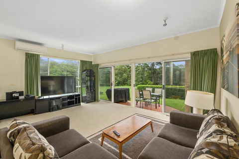 Opal Coast Villa - Accommodation Daintree 0
