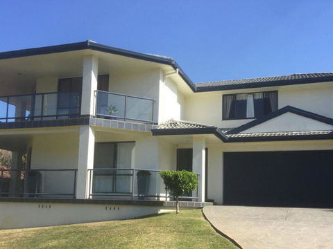 Orana Beach Holiday Home At Boat Habour - Accommodation Daintree 0