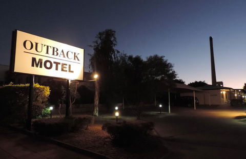 Outback Motel - Accommodation Daintree 1