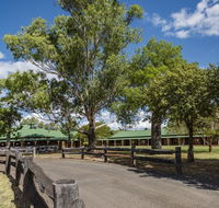 Overlander Homestead Motel - Accommodation Daintree