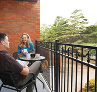 Oxley Court Serviced Apartments - Accommodation Daintree