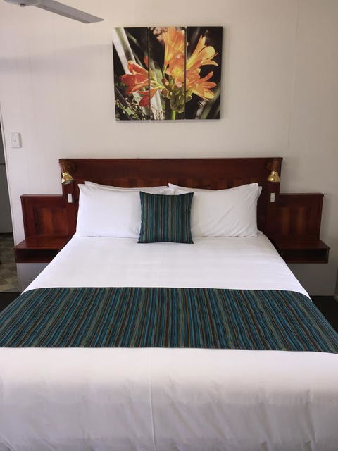 Pacific Sun Motor Inn - Accommodation Daintree 0