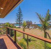 Pacifica 1 - On the beach at Brooms Head - Accommodation Daintree