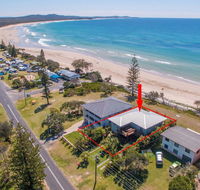 Pacifica 2 - Opposite the beach at Brooms Head - Accommodation Daintree