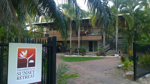 Palmerston Sunset Retreat - Accommodation Daintree 1