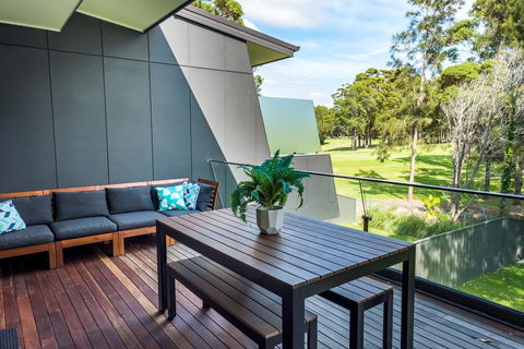 Pandanas Apartments 17A - Mollymook Beach - Accommodation Daintree 1