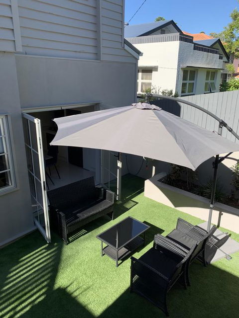 Park Avenue Hideaway For 4 Auchenflower Brisbane - Accommodation Daintree 2