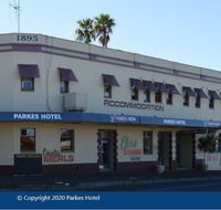 Parkes Hotel - Accommodation Daintree