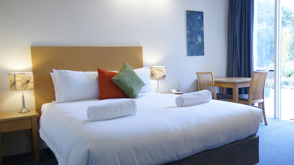 Bell Post Hill VIC Accommodation Daintree