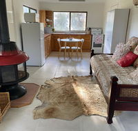 Pear Tree Cottage at Amiens - Accommodation Daintree