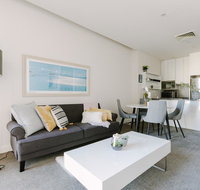 Perfect Location Spacious 2BR Apt Near Flinders Station - Accommodation Daintree