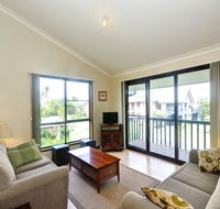 Pet Friendly on Pelican - Close to Myall River - Accommodation Daintree