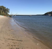Pet Friendly Waterfront Holiday House on Peacefull Island with Bikes and Kayaks - Accommodation Daintree