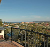 Phoenix Terrace -townhouse Yamba - Accommodation Daintree