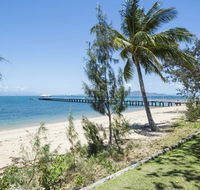 Picnic Bay Apartments Unit 3 - Accommodation Daintree