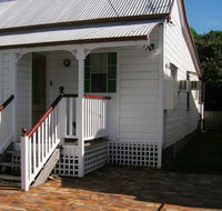 Pine Cottage - Accommodation Daintree