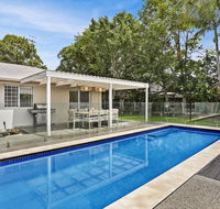 Poolside Noosa Oasis - Pet Friendly - Accommodation Daintree