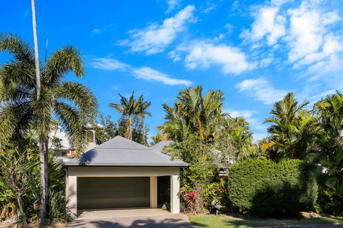 Poppy's Retreat Palm Cove - Accommodation Daintree 3