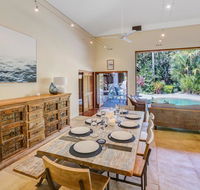 Poppy's Retreat Palm Cove - Accommodation Daintree