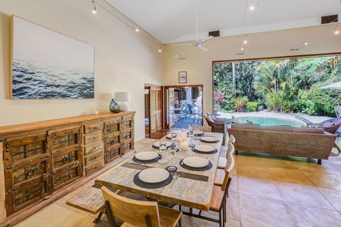 Poppy's Retreat Palm Cove - Accommodation Daintree 0