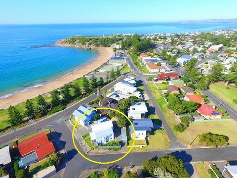 Port Elliot Beachcomber - Accommodation Daintree 0