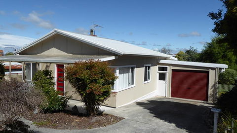 Position On Alexander - Accommodation Daintree 1