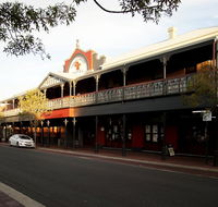 Prince of Wales Hotel Bunbury - Accommodation Daintree