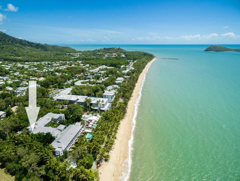 Private Pool Apt. In Alamanda Beachfront Resort (61) - Accommodation Daintree 1