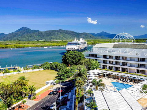 Pullman Reef Hotel Casino - Accommodation Daintree 1