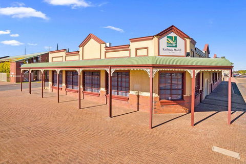 Quality Inn Railway Motel - Accommodation Daintree 0