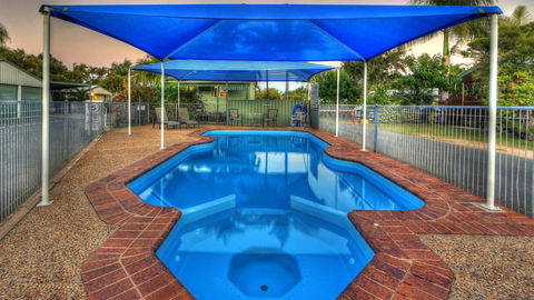 Queens Beach Tourist Village - Accommodation Daintree 0
