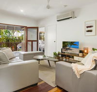 Queenslander at 4 Mile Beach Port Douglas - Accommodation Daintree