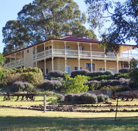 R on the Downs BnB  Cottages - Accommodation Daintree