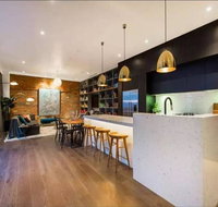 Readyset Glashouse Melbourne - Accommodation Daintree