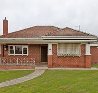 Red Brick Beauty - Central Cottage - Accommodation Daintree