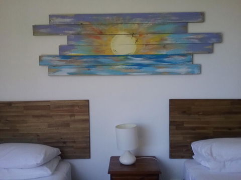 Red Star Hotel Palm Beach - Accommodation Daintree 1