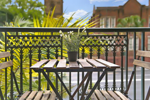 REDFERN 3 BEDROOM APARTMENT FREE PARKING WALK TO CENTRAL STATION NRE187 - Accommodation Daintree 1