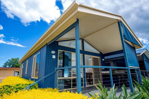 Reflections Holiday Parks Ferry Reserve - Accommodation Daintree 0