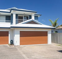 Relax at Pacific' 1/26 Pacific Avenue - private duplex with enclosed yard - Accommodation Daintree