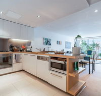 Relaxed Apartment In Camperdown - Accommodation Daintree