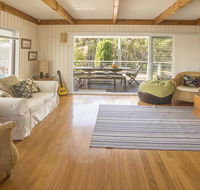 Rennies Retreat-Bushland  Ocean Views - Accommodation Daintree