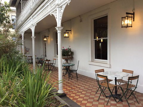 Richmond Hill Hotel - Accommodation Daintree 0