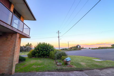 Ripples By The Sea - Accommodation Daintree 2
