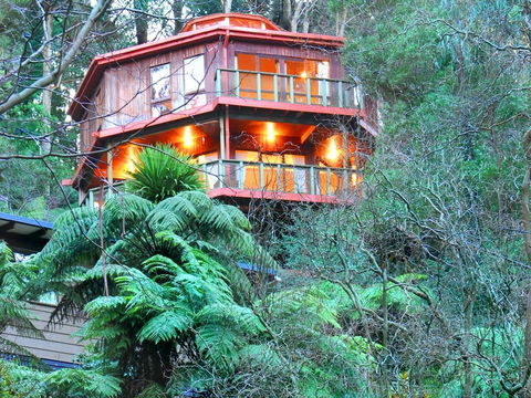 Risehill House - Accommodation Daintree 0