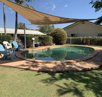 Riverland Motor Inn - Accommodation Daintree