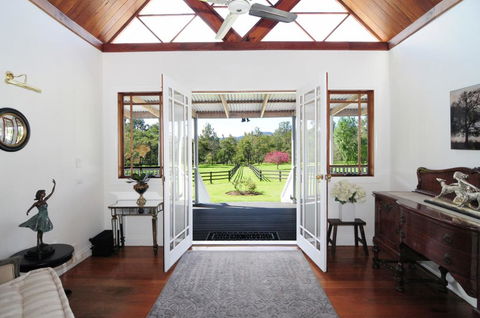 Rivermist - Luxury 6 Bedrooms & 6 Bathrooms! - Accommodation Daintree 1