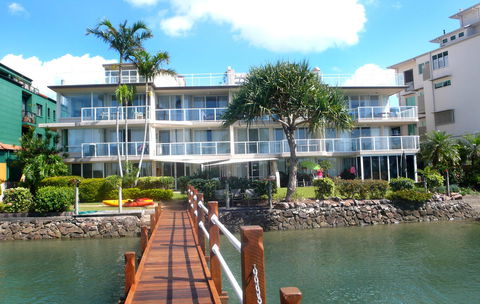 Riverside Apartments - Accommodation Daintree 0